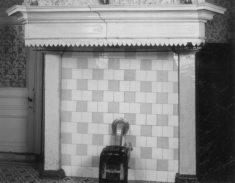 cheminée[élément d'architecture] / Maison, Place Saint-Remacle, n° 3