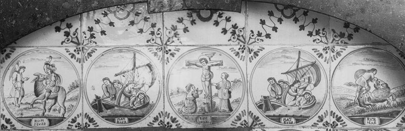 carrelage mural / Maison, Place Saint-Remacle, n° 3