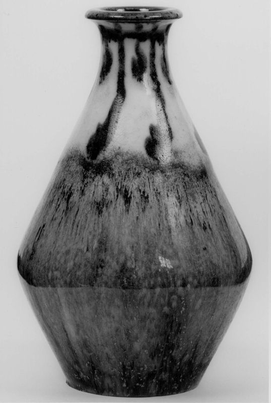 vase décoratif / Design museum