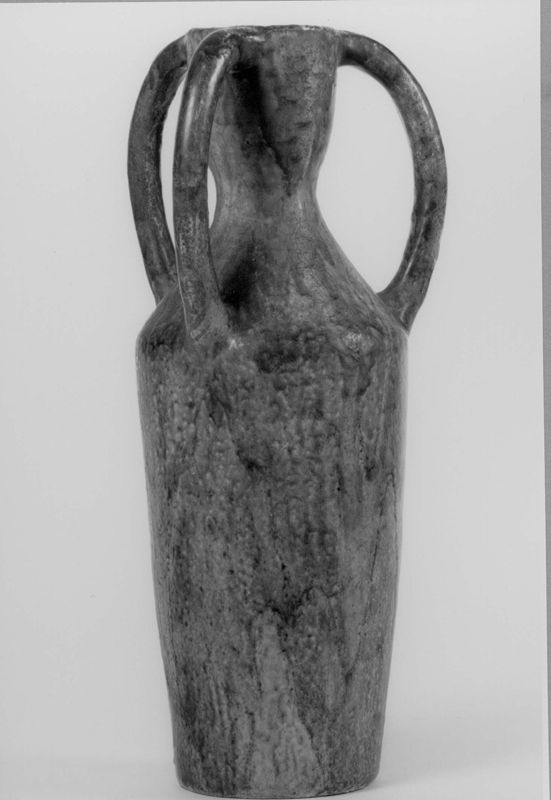 vase décoratif / Design museum