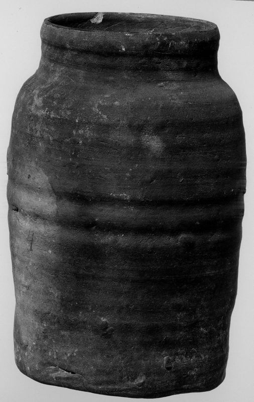 vase / Museum Vleeshuis