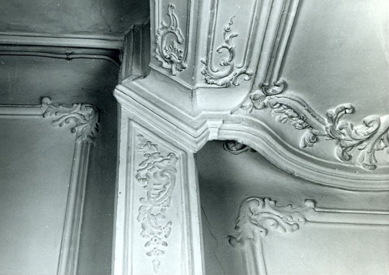 cheminée[élément d'architecture] / Maison, Wegstrasse - Chemin-Rue, 11