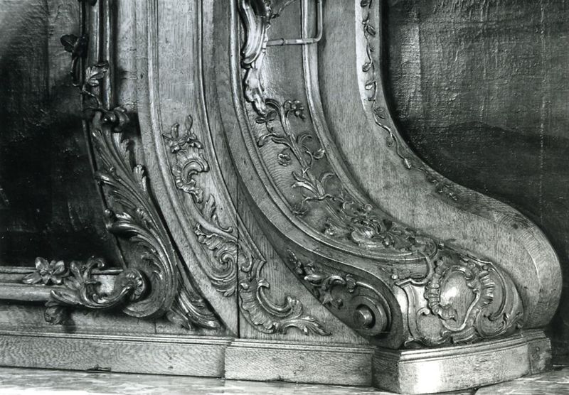 cheminée[élément d'architecture] / Maison, Wegstrasse - Chemin-Rue, 11