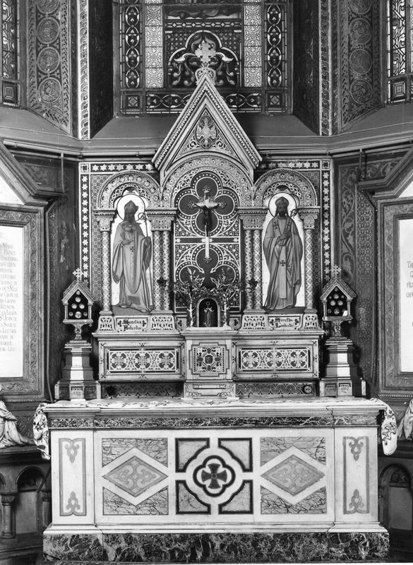 autel à retable / Chapelle Notre-Dame au Bois[Wixhou]
