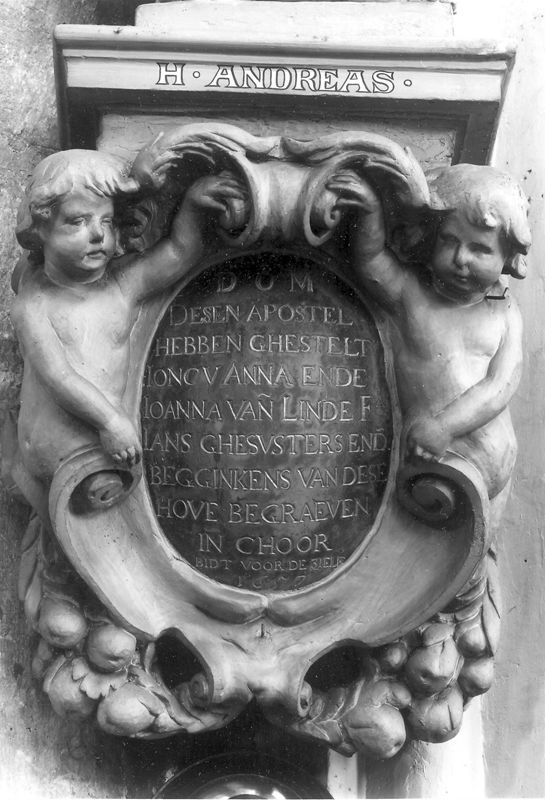 van Van Linde, Anna