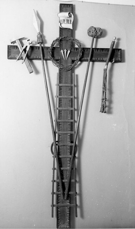 crucifix[f] / Kerk Sint-Amandus[Malderen]