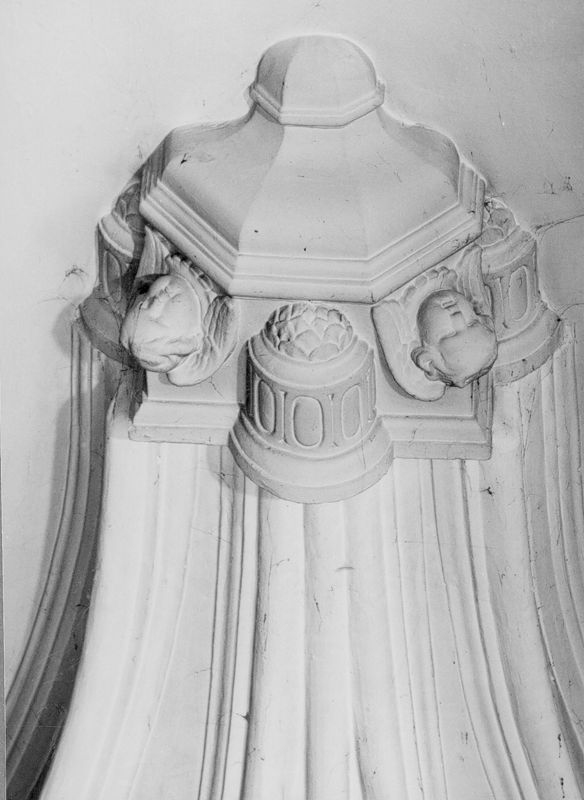 cul-de-lampe[f] / Eglise Immaculée Conception[Bois-de-Breux]
