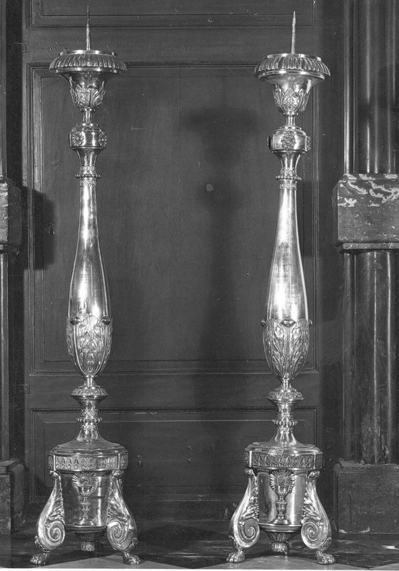 chandelier d'église / Église Notre-Dame aux Riches Claires[Bruxelles]