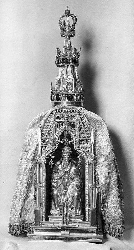 Monstrans van het Heilig Sacrament met Genadestoel in godshuis onder conopeum
