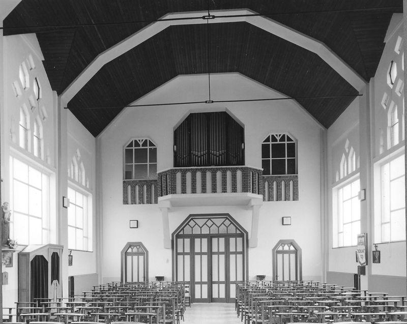 église paroissiale / Kerk H. Familie[Asbeek(Asse)]