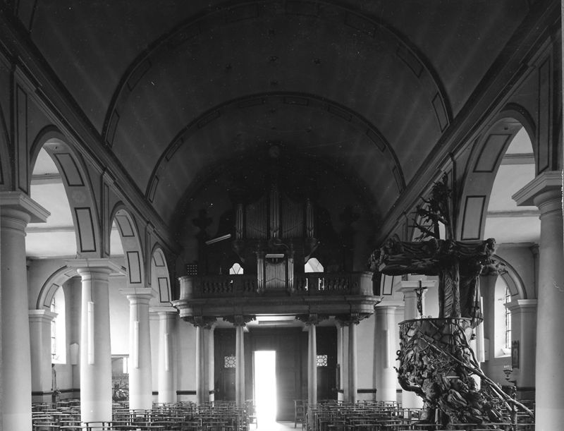 église paroissiale / Kerk O.L.Vrouw Bezoeking[Essene]