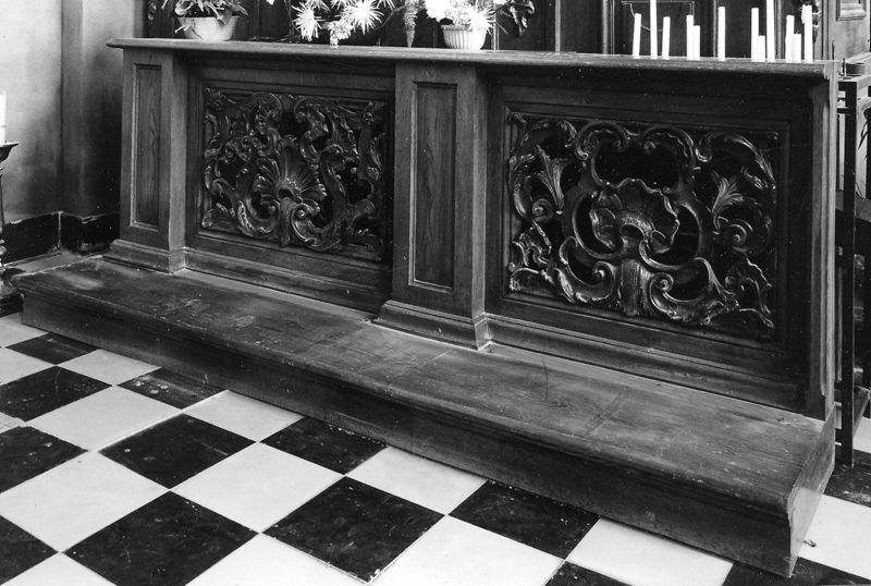 banc de communion / Kerk Sint-Egidius[Groot-Bijgaarden]