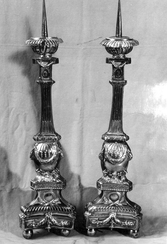 chandelier d'église / Eglise Notre-Dame d'Harscamp[Namur]