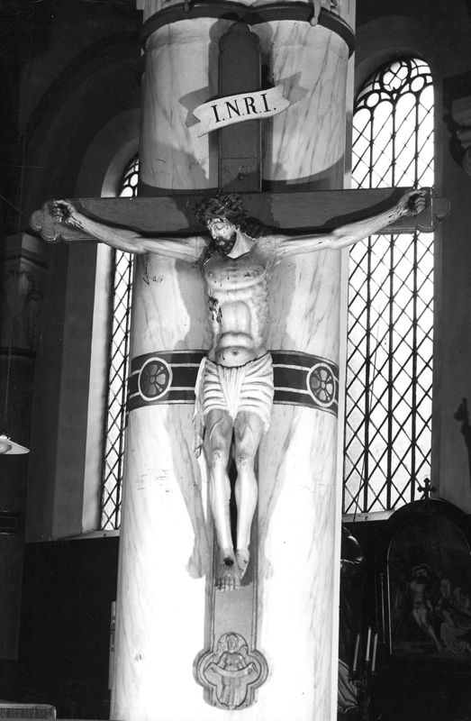Christ en croix