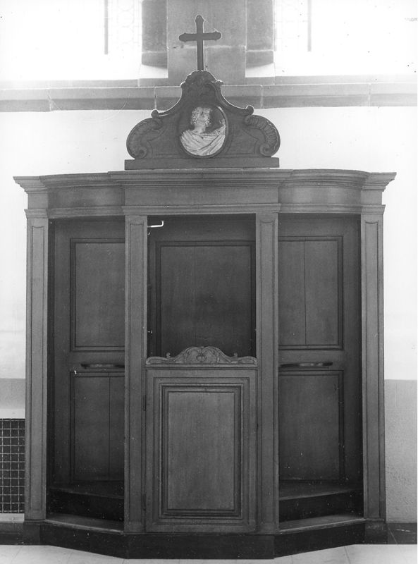 confessionnal / Kerk Sint-Gertrudis[Landen]