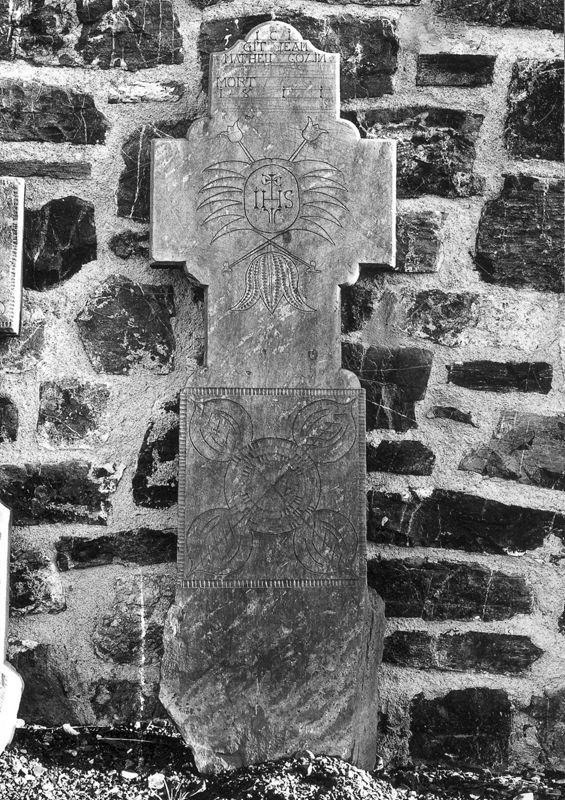Croix funéraire de Jean-Matheu Colin