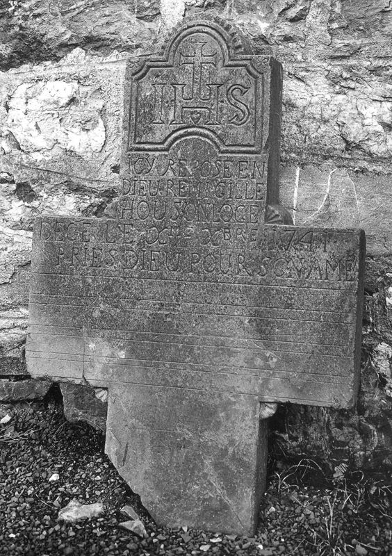 Croix funéraire de Remi-Gille Housonloge