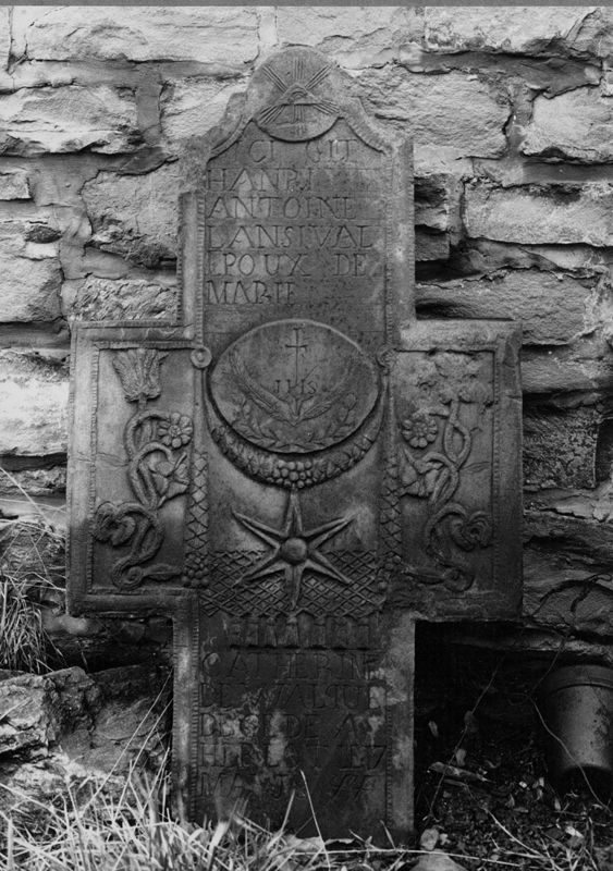Croix funéraire d'Henri-Antoine Lansival