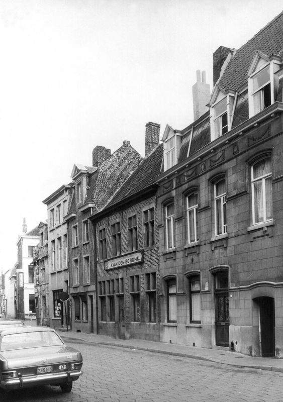 woongebouw / Bouwwerk[Gent]