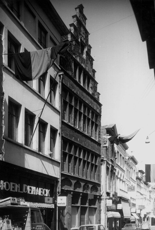 woongebouw / Bouwwerk[Gent]