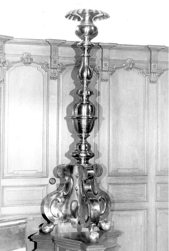 chandelier d'église / Kerk Sint-Joris[Sleidinge]