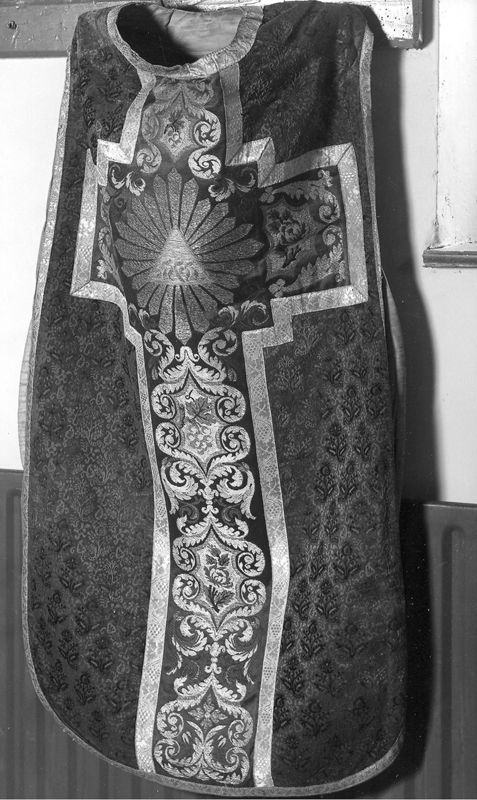 chasuble / Kerk Sint-Bartholomeus[Halle(Halle-Booienhoven)]