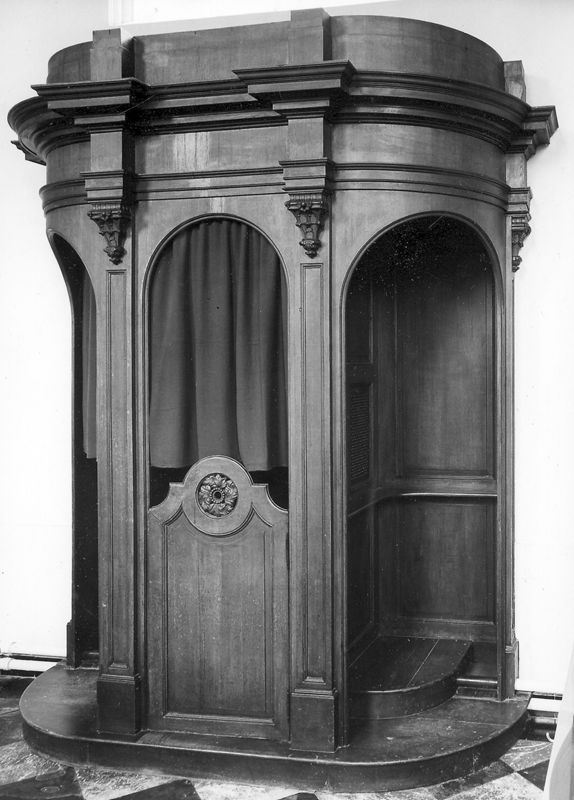 confessionnal / Kerk Sint-Odulphus[Booienhoven(Halle-Booienhoven)]
