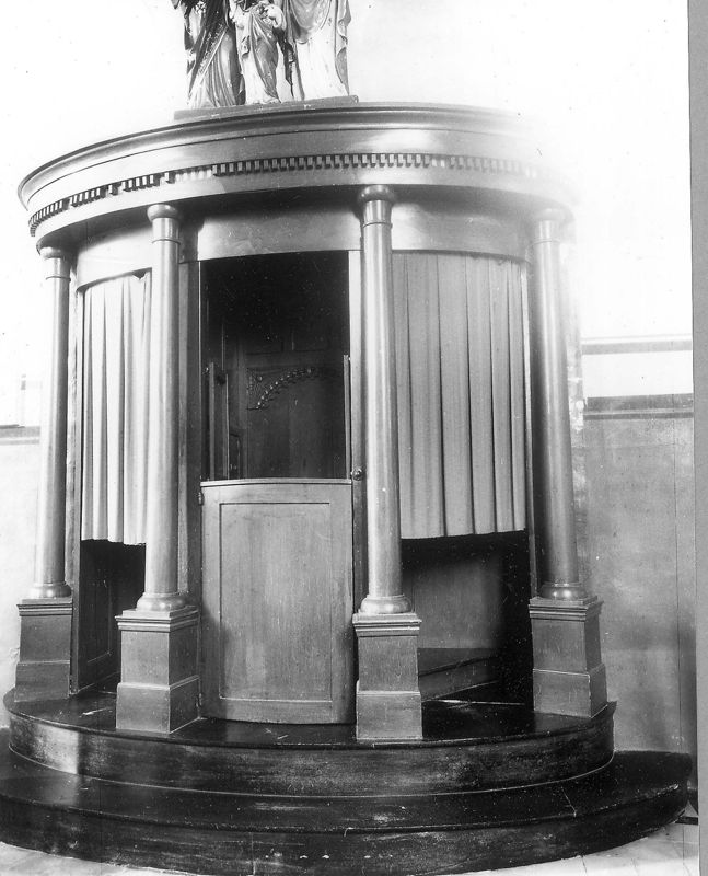 confessionnal / Kerk Sint-Gengulphus[Paulatem]