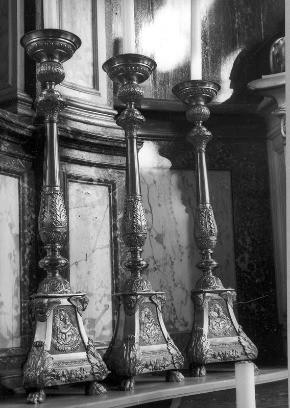 chandelier d'église / Kerk Sint-Gengulphus[Paulatem]