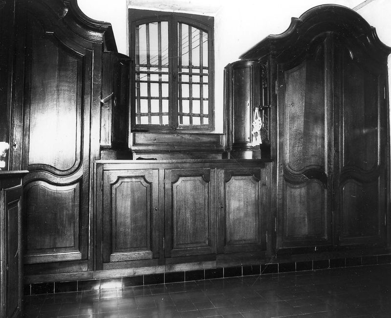 armoire de sacristie / Kerk Sint-Ursmarus[Zegelsem]