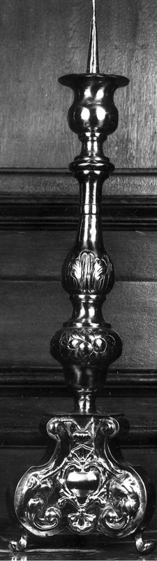 chandelier d'église / Kerk Sint-Ursmarus[Zegelsem]