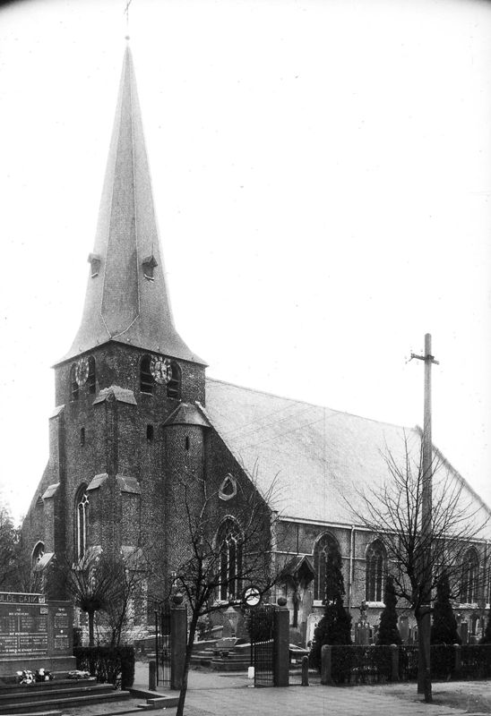 église paroissiale / Kerk H. Kruis[Sint-Kruis-Winkel]