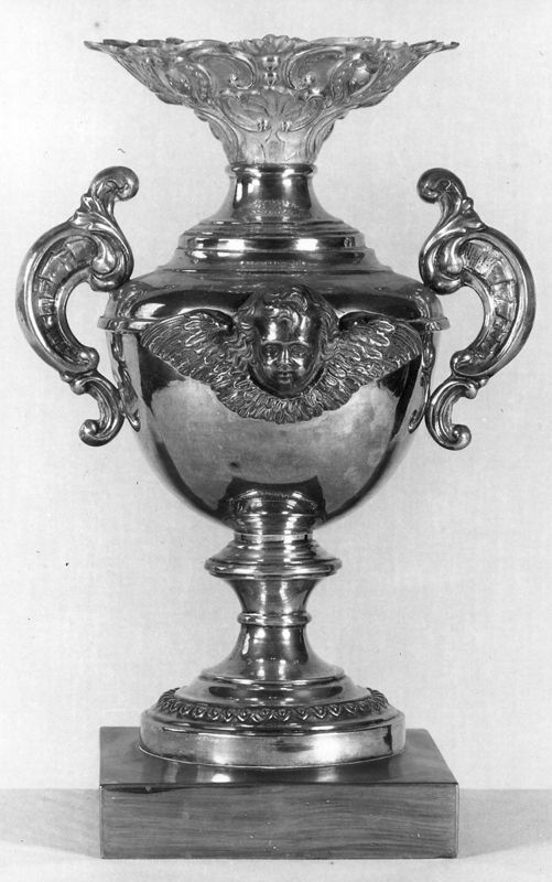 vase décoratif / Kerk O.L.Vrouw en Sint-Pieter[Gent]