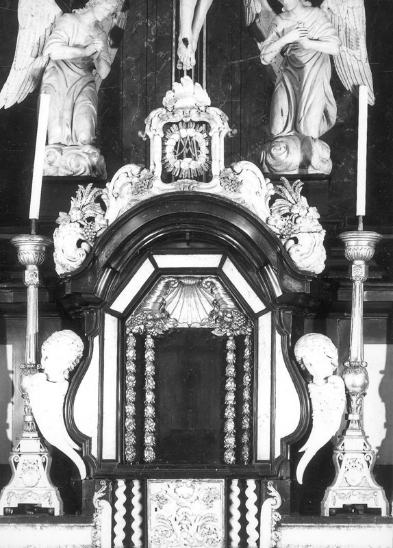 autel majeur / Eglise Notre-Dame d'Harscamp[Namur]