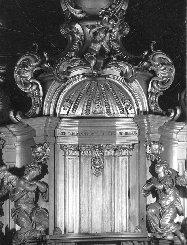 autel majeur / Eglise Saint-Nicolas[Mons]
