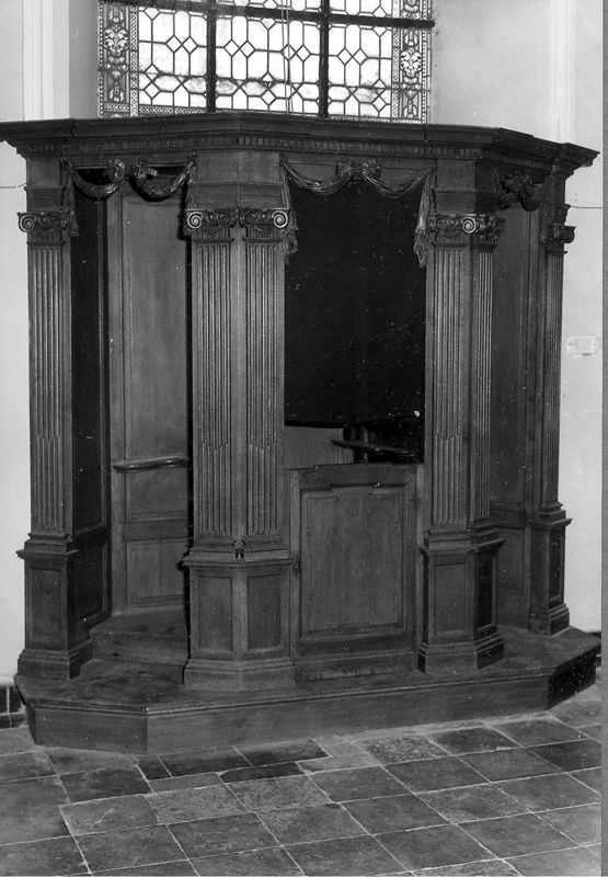 confessionnal / Kerk O.L.Vrouw Hemelvaart[Sint-Maria-Oudenhove]