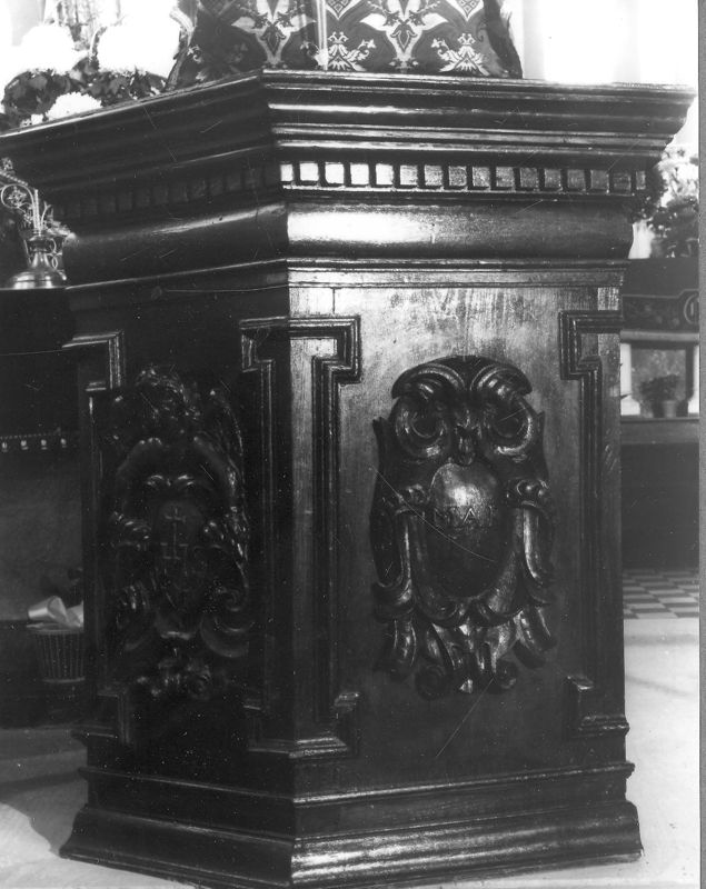 ambon / Kerk O.L.Vrouw[Grazen]