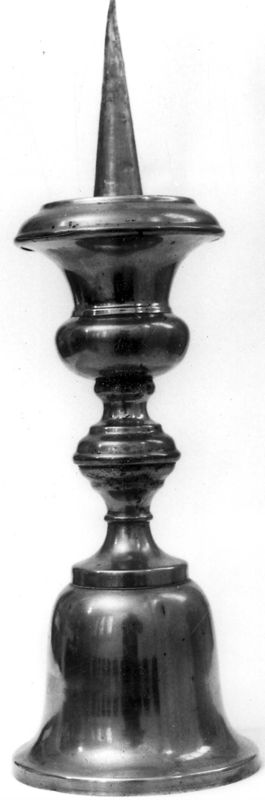 chandelier d'église / Kerk Sint-Ambrosius[Rummen]