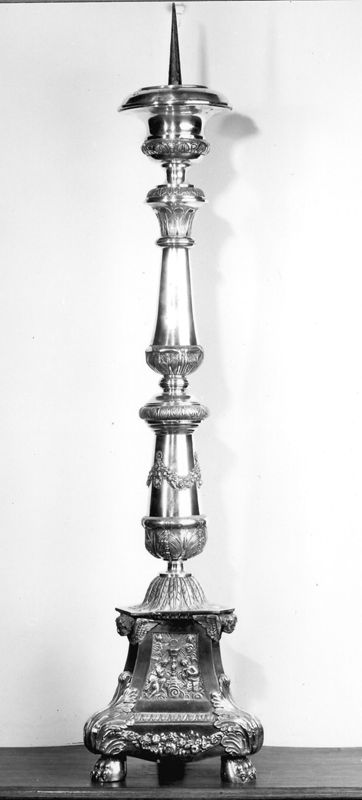 chandelier d'église / Kerk Sint-Catharina[Sint-Katharina-Lombeek]