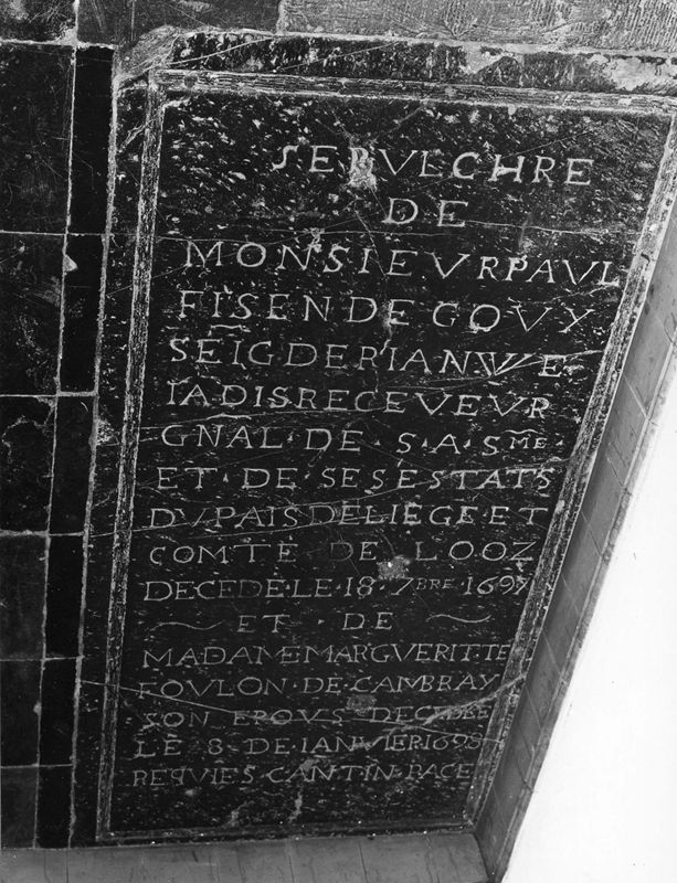 Dalle funéraire de Paul Fisen de Gouy et de Marguerite Foulon de Cambray