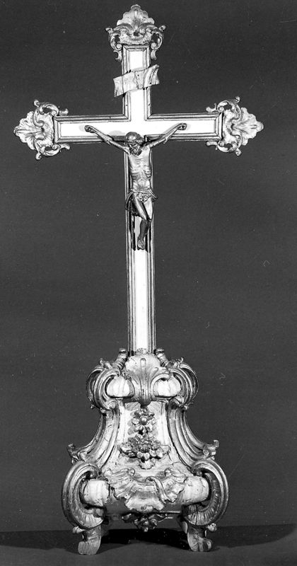 crucifix[f] / Eglise Sainte-Waudru[Mons]
