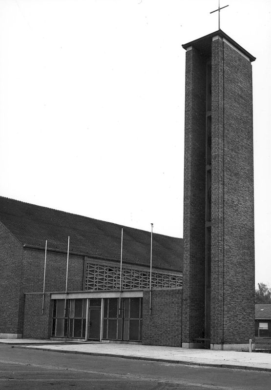 église-salle / Kerk Sint-Jozef-Arbeider[Het Keur]