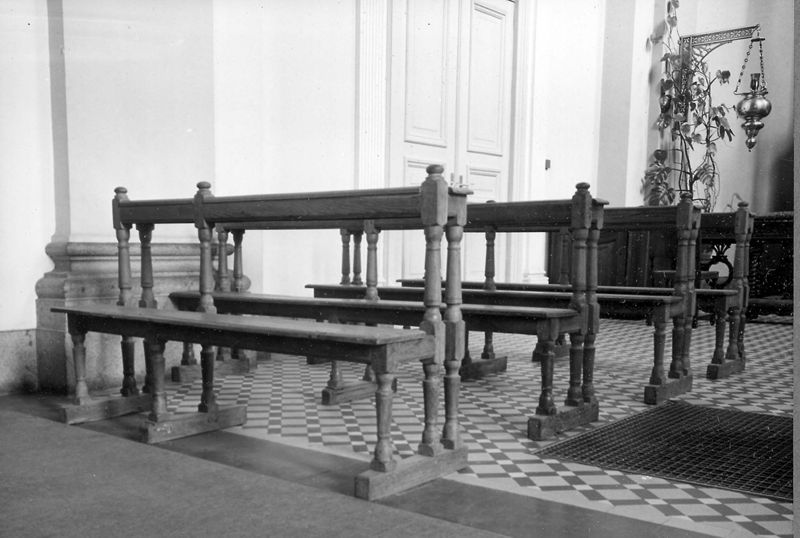 banc d'église / Kerk Sint-Servaas[Diepenbeek]
