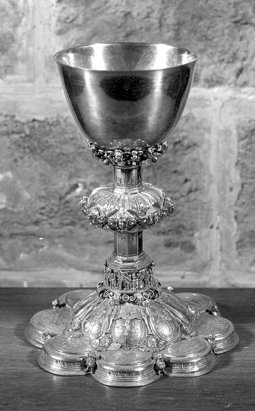 calice[culte catholique] / Kerk Sint-Petrus[Halen]