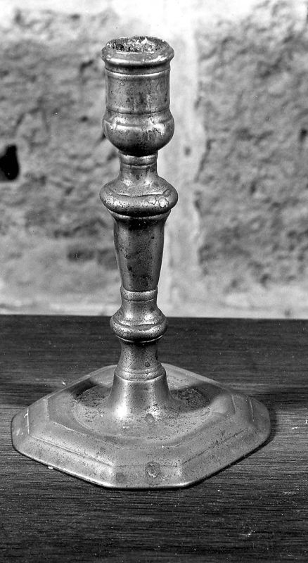 chandelier / Kerk Sint-Petrus[Halen]