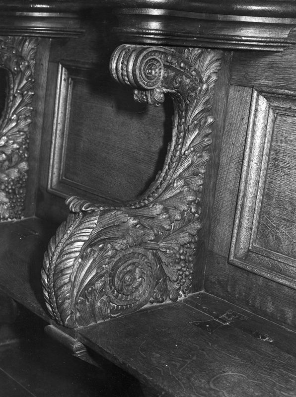 stalles / Eglise Saint-Jean-l'Evangéliste[Beaufays]