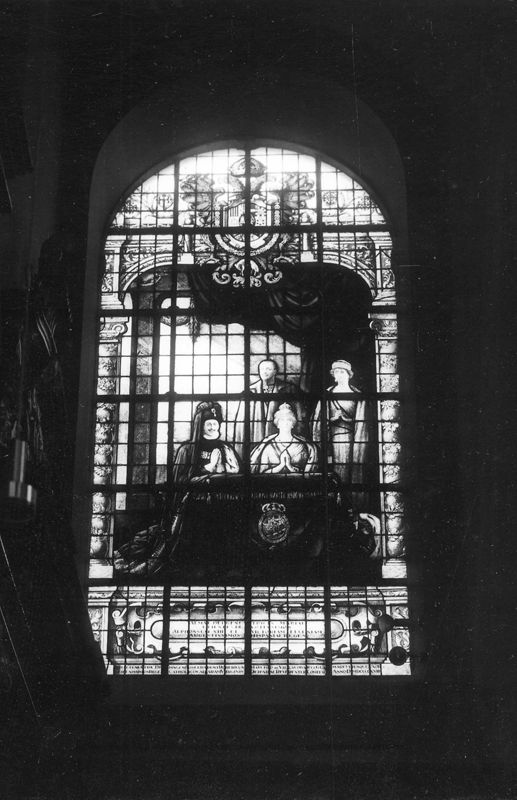 vitrail / Kerk O.L.Vrouw[Jezus-Eik]
