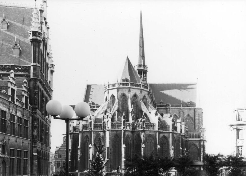 église paroissiale / Kerk Sint-Pieter[Leuven]