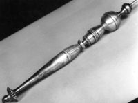 M256758