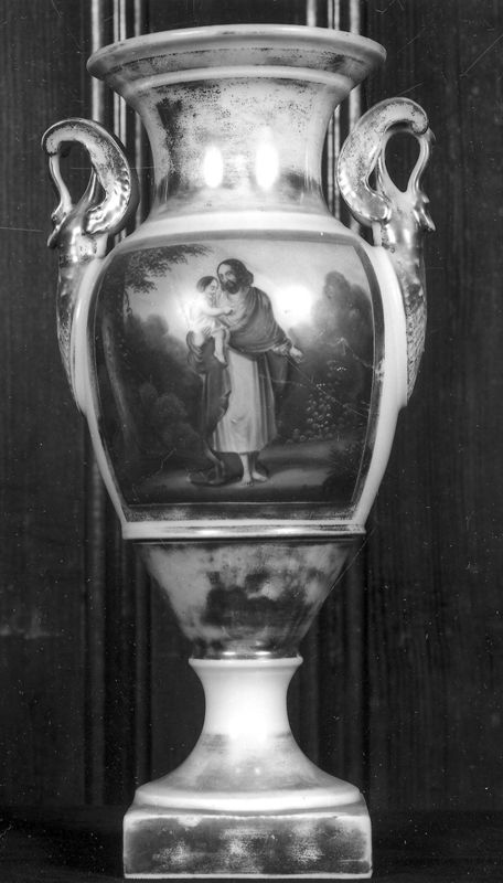 vase décoratif / Kerk Sint-Amandus[Hundelgem]